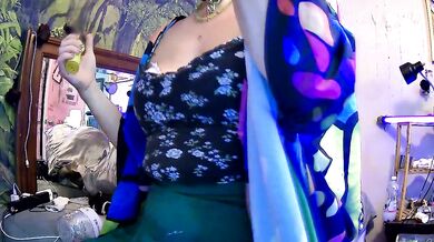 Molly Devine Halloween Costume Informative Solo Female MILF Destroyed Gushing Choked