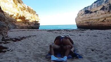 Blonde Big Tits Oral Sex on Private Beach With Gross Penis Female Orgasm