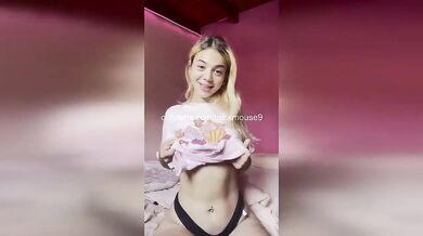 18 Year Old Virgin First Creampie POV Begged No Condom Big Ass Blonde