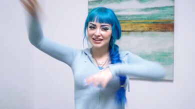 Winter Wonderland Shoot Destroyed Gushing Solo Female Jewelz Blu