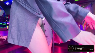 Flashing Pussy At The Arcade Leads To Getting Fingered In The Photo Booth