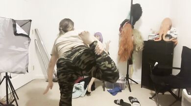 Stretching in the Relaxation Room HD Porn Verified Amateurs