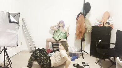Stretching in the Relaxation Room HD Porn Verified Amateurs