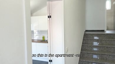 Real Estate Agent Realtor Fucks For Commission Bribe Tour Guide Standing Missionary Cum