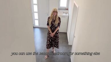 Real Estate Agent Realtor Fucks For Commission Bribe Tour Guide Standing Missionary Cum