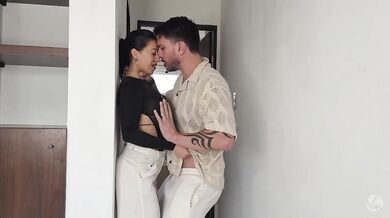 I Went To Sell A House And Fucked My Client Defeated By Big Boobs Cum Kiss
