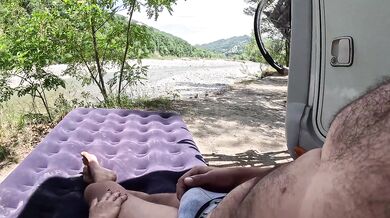 Sunday morning’s favorite wake-up: A juicy blowjob from the wife after coffee