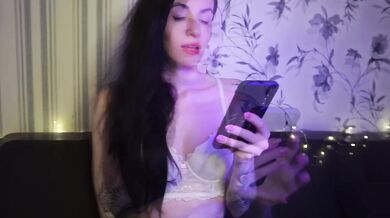 Brunette Verified Amateur Domina Sph Humiliation Laughs At Your Small Dick