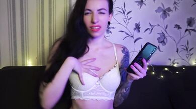 Brunette Verified Amateur Domina Sph Humiliation Laughs At Your Small Dick