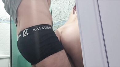 Redhead Brazilian Wife Gets Destroyed By Plumber Delivery Boy Choked Cum Gushing Reaction Exhibicionista Fingering