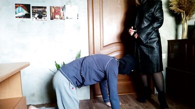 Russian Mistress Trains Slave to Drink Piss From Bowl