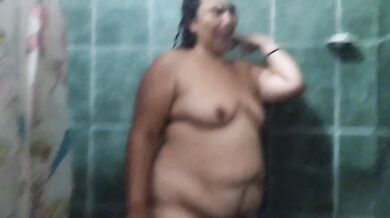 Tired BBW MILF Destroyed In Bath Gushing Cum Solo Amature Chubby