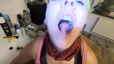 Real Couple Homemade Girlfriend Chokes On Frozen Cum Loads From Glass