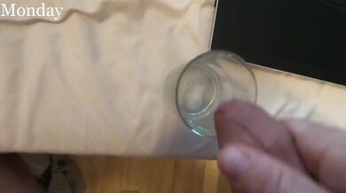 Real Couple Homemade Girlfriend Chokes On Frozen Cum Loads From Glass