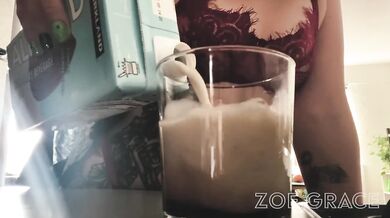 The Babe Lebowski Masturbates and Smokes Like The Dude 420 Masturbation Teaser Clips Destroyed Gushing Choked