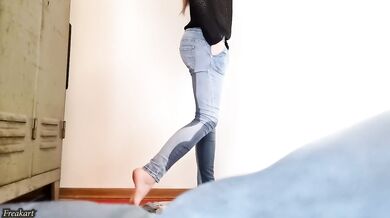 Young German Amateur Girl Fills Jeans With Piss While Peeing