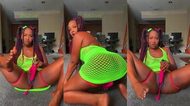 Hot Ebony Babysitter Destroys Her Wet Pussy With All New Toys Solo Squirt Big Ass