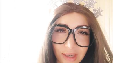 Christmas Stepmom Gift Destroyed Me With Dirty Talk And Big Tits