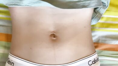 Navel Fingering Destroyed My Belly Button Gushing
