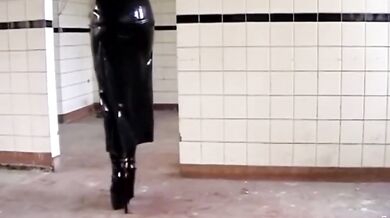 Black Latex Rubber Church Nun High Heels Pisses Outdoor In Pee Bag