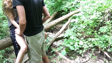 Homemade Quickie Destroyed Her Tits in Public Nature Sex