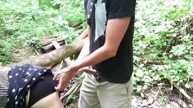 Homemade Quickie Destroyed Her Tits in Public Nature Sex