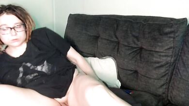 Smoking Dread Hippie Chub BBW Masturbates Wet Creamy Pussy