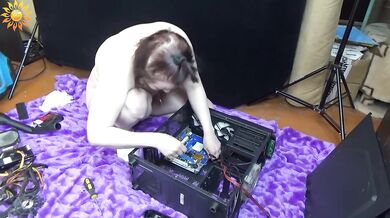 Nude Milf Gamer Shower Wash Destroyed PC Build Gushing POV Amateur HD