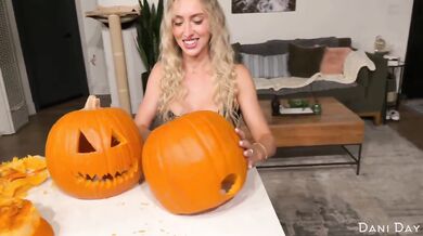 Pumpkin Gloryhole Surprise Creampie Stepbro Blonde Cowgirl Riding