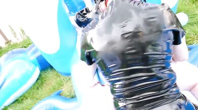 Miss Maskerade SAFP Collab Looner Sex Balloon Fantasy Full Rubber Gas Mask and Latex Catsuit Destroyed Gushing