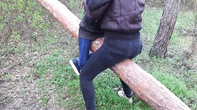 Cumming in clothes on a log - lesbian_illusion