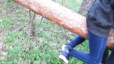 Cumming in clothes on a log - lesbian_illusion