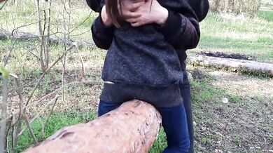 Cumming in clothes on a log - lesbian_illusion