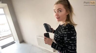 Unpacking and testing of Anya's new toy