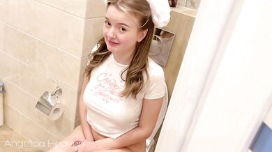 My stepdaddy pissed on me in the toilet and made me drink his urine