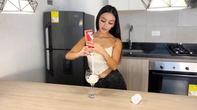 Hard sex and a great cumshot on the face