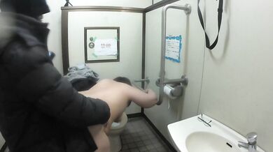 【25-No8-01】Obscene acts of a fat Japanese woman