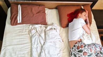 Good wife let her husband go to work with empty balls