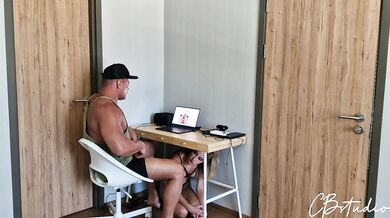 My girlfriend gave me a surprise by blowing me under the table and spreading her ass for my big dick