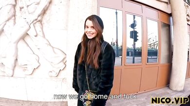 Orgasmic Anal Sex in Budapest with Jamie Young