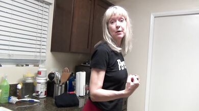 Jamie Foster T- Shirt Fun