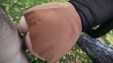 Public Suck N' Fuck - Outdoor Creampie
