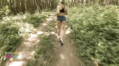 sports pussy wants sex in the woods after running , blowjob in the forest