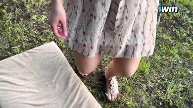 1WINPORN / GUY SEEKING GIRL - Episode 1 / TIGHT PUSSY FILLED WITH CUM OF AN ADULT VIRGIN