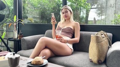 How often do girls refuse to date you?/Public exposure session by your Princess Lynette Phoenix