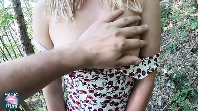 OUTDOOR REAL PUBLIC SEX GIRL FUCKED BY A STRANGER WHEN UPSKIRT