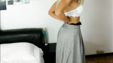 Amateur Blonde Babe gets Fucked by her Boyfriend