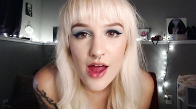 can you cum on my face for me?