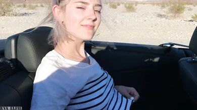 Public teen sex in the convertible car on a way to Las Vegas - Eva Elfie