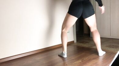 MY TWERKING AFTER JOB